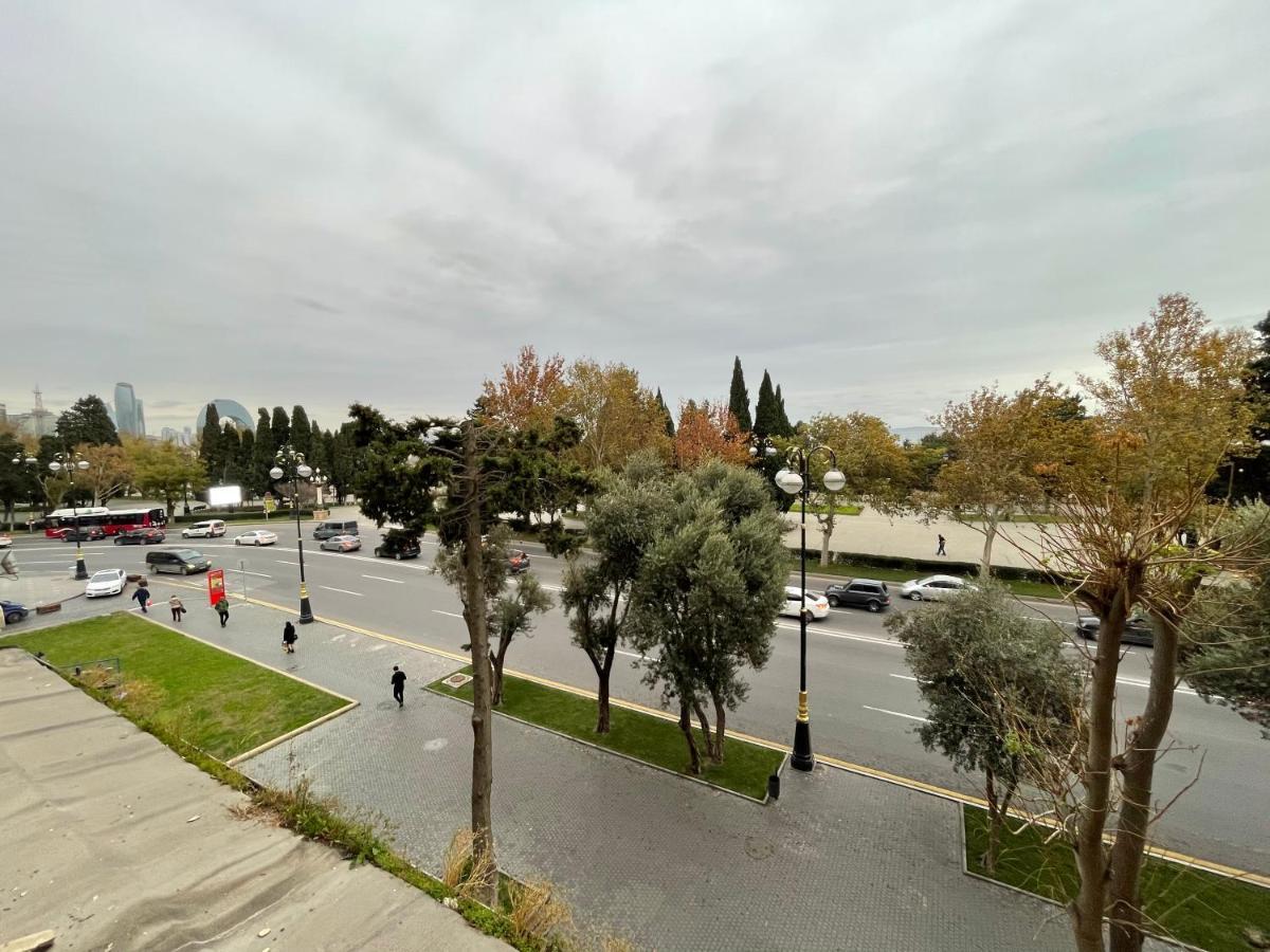 Maiden boulevard view Bakoe Buitenkant foto